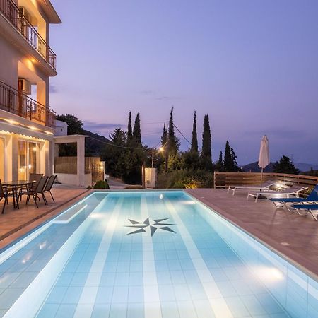 Petronas Villa Kariá Exteriér fotografie