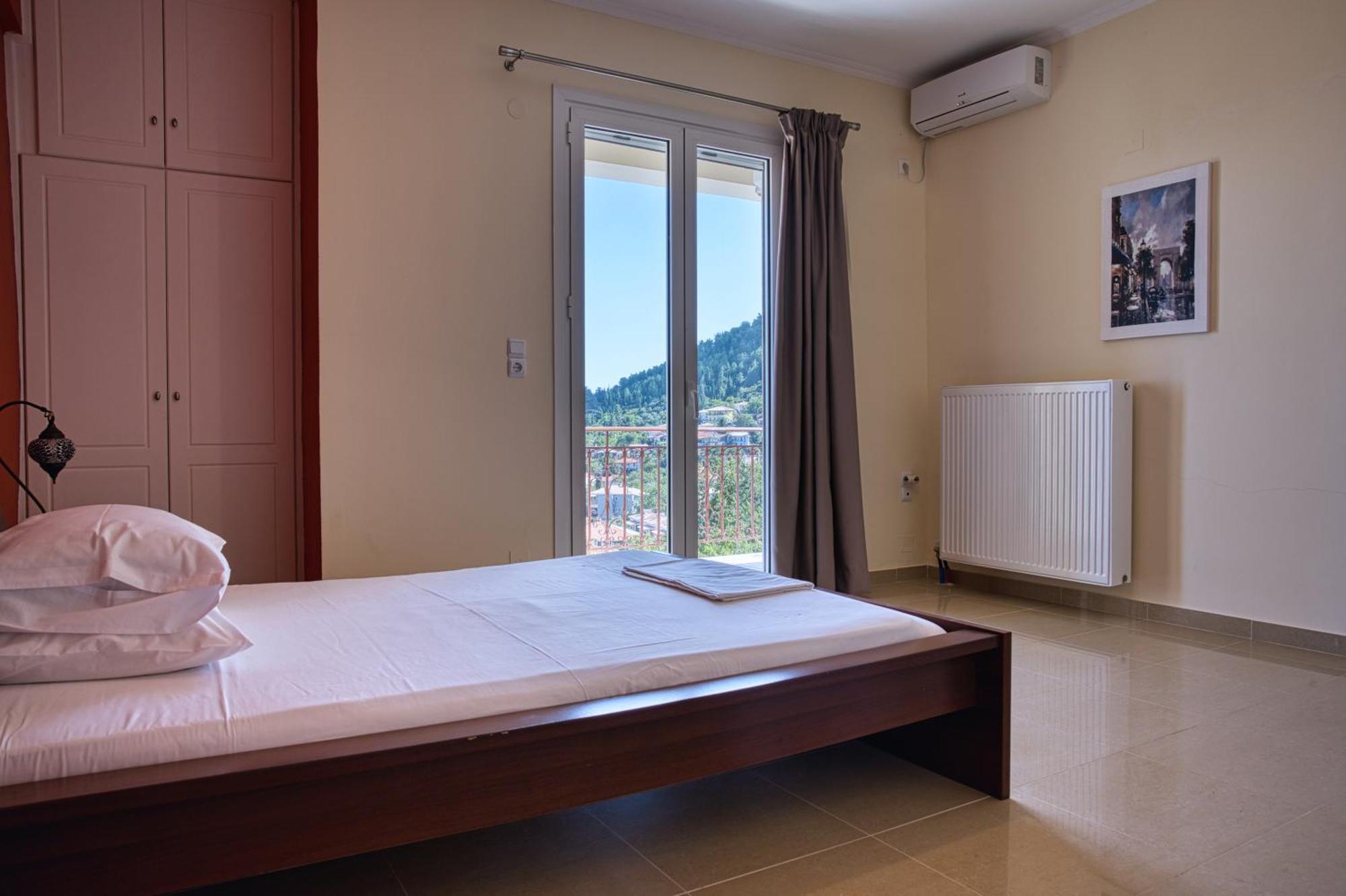 Petronas Villa Kariá Exteriér fotografie