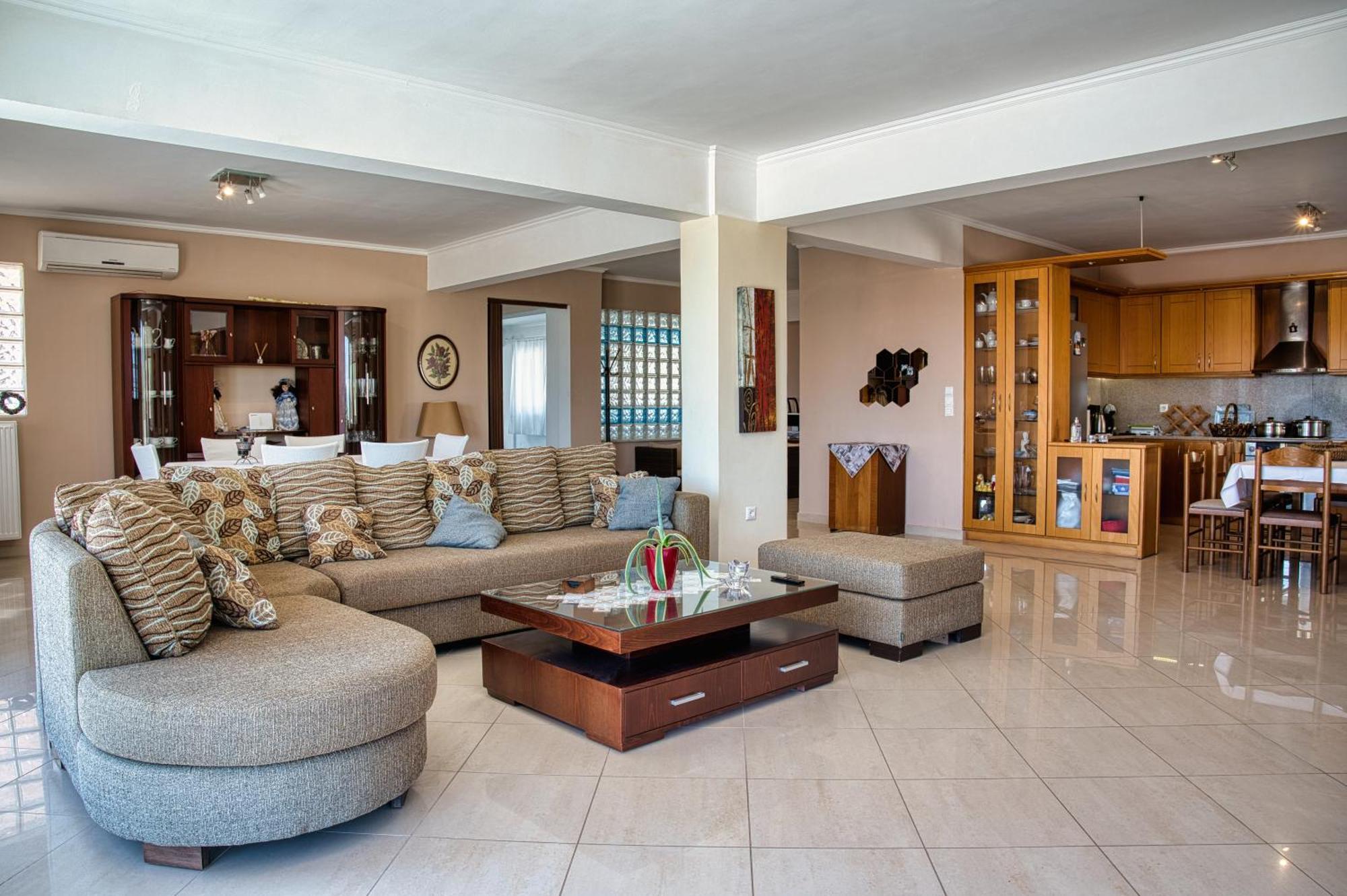 Petronas Villa Kariá Exteriér fotografie